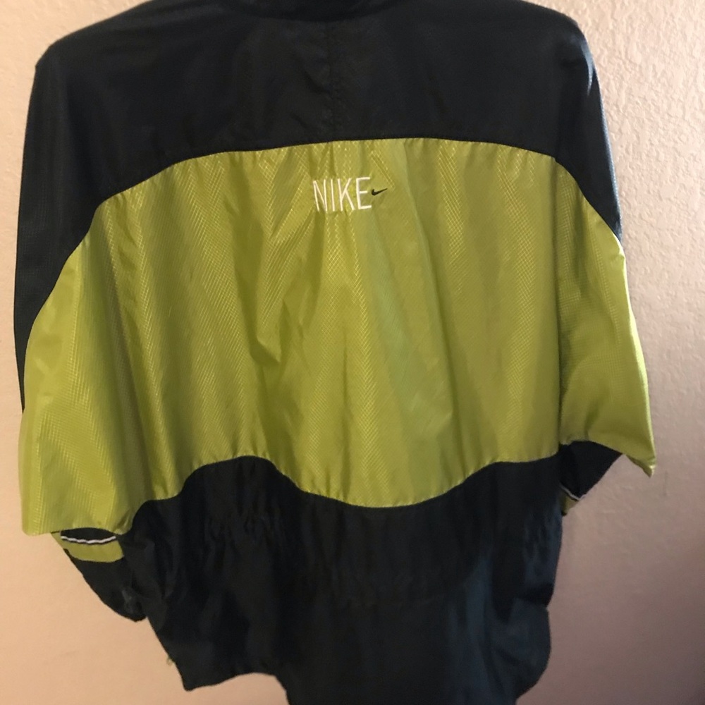 Nike vintage 1990s windbreaker 🔥 - Picture 2 of 3